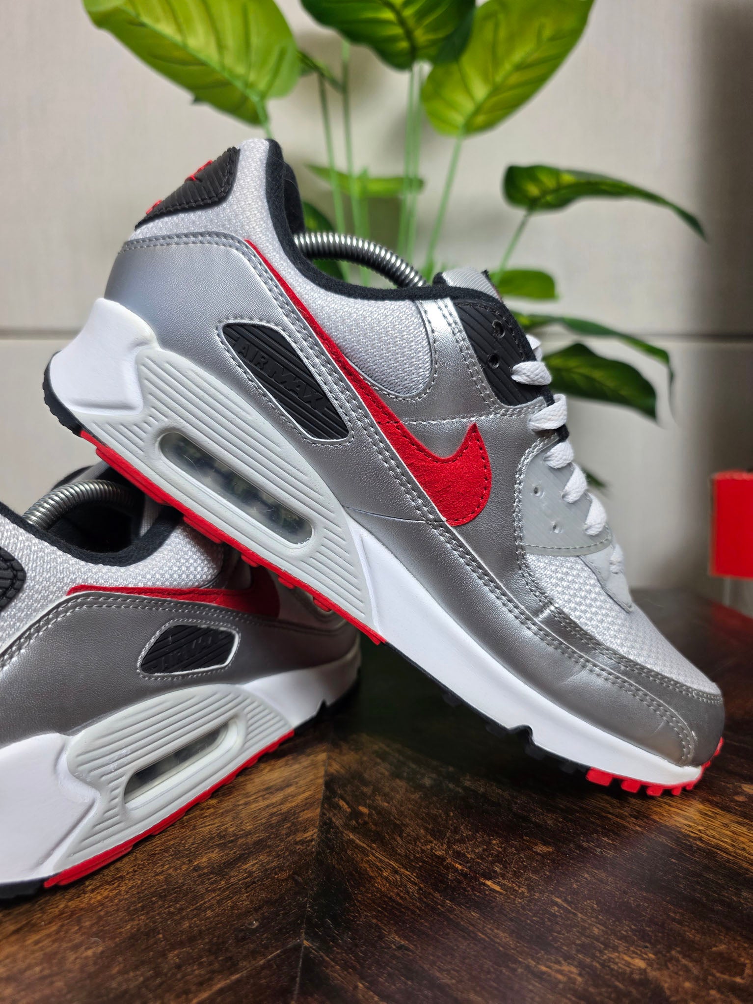 Nike Air Max 90 Icons Silver Bullet maat 44