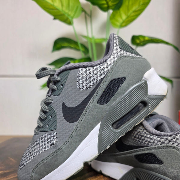 Nike Air Max 90 Ultra 2.0 SE GS 'River Rock' maat 37,5