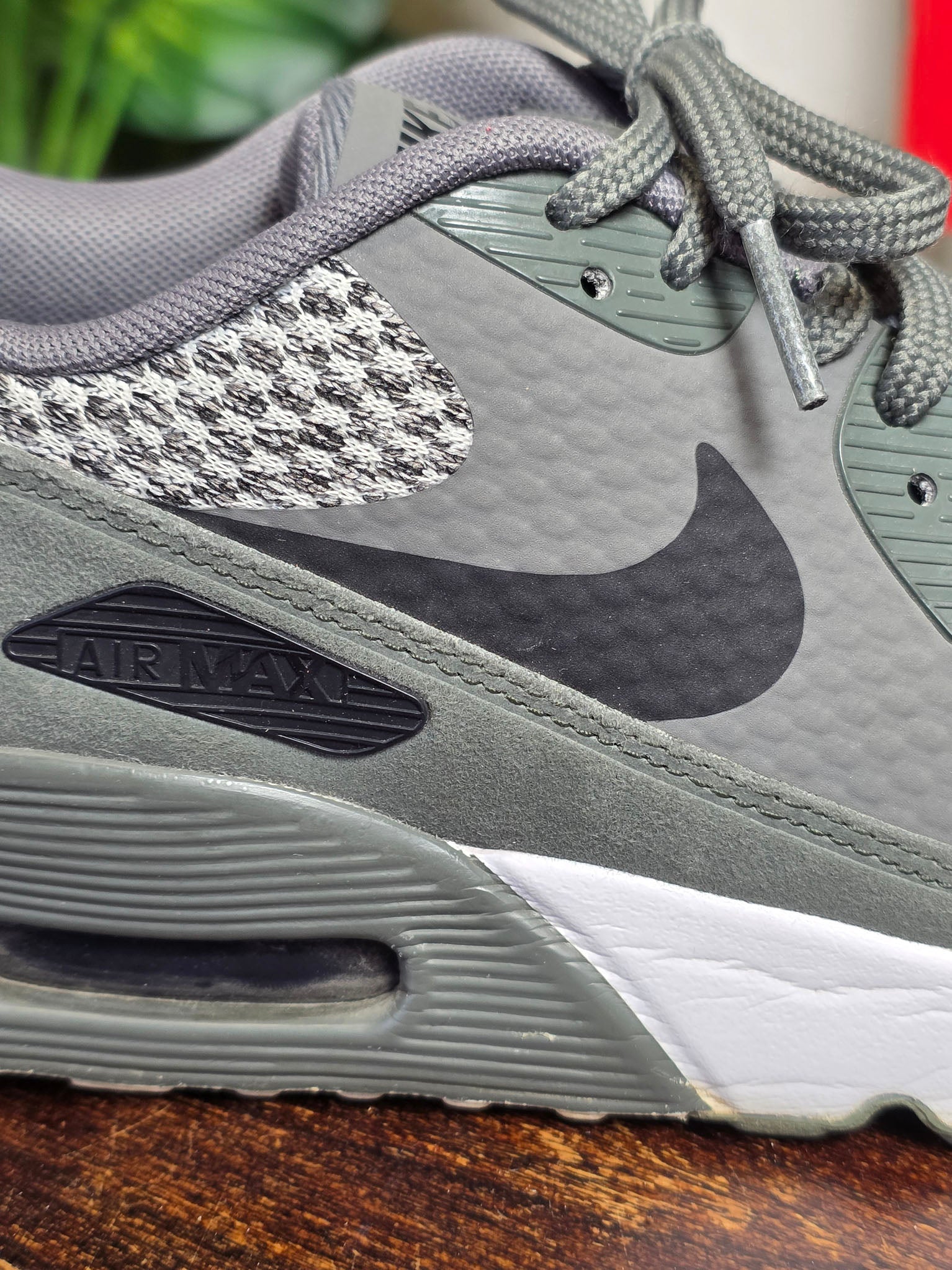 Nike Air Max 90 Ultra 2.0 SE GS 'River Rock' maat 37,5