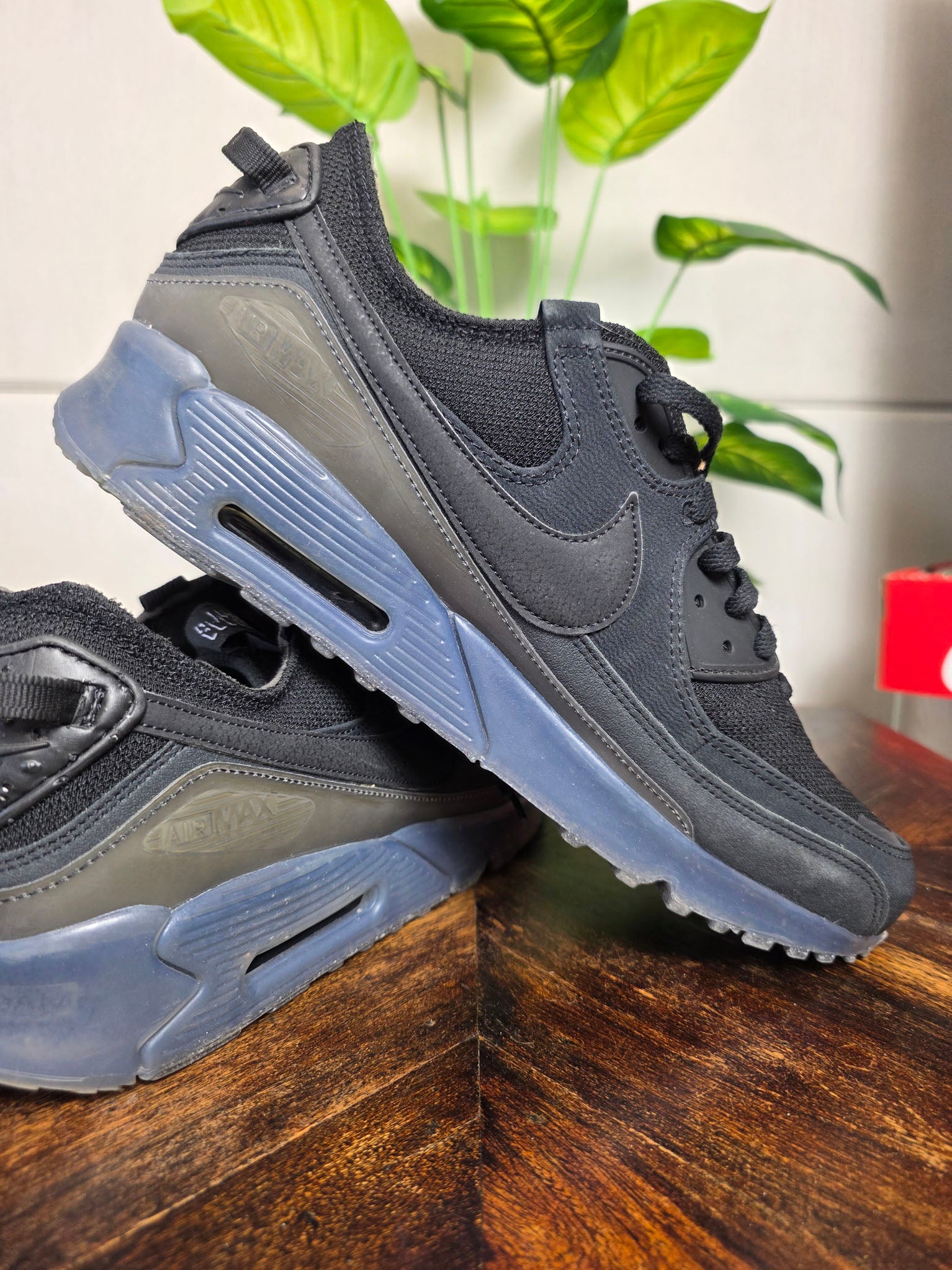 Nike Air Max 90 Terrascape Triple Black maat 49,5