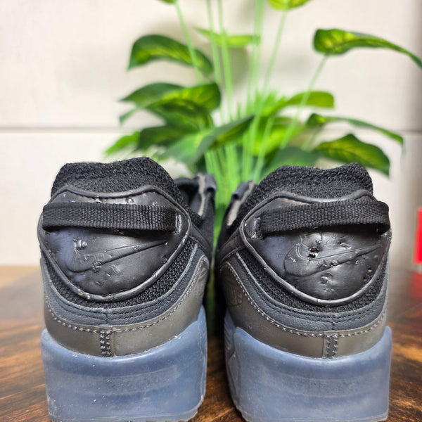 Nike Air Max 90 Terrascape Triple Black maat 49,5