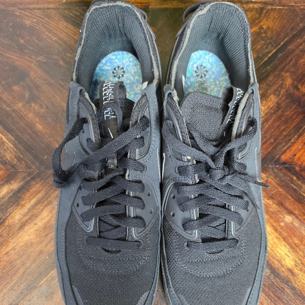 Nike Air Max 90 Terrascape Triple Black maat 49,5