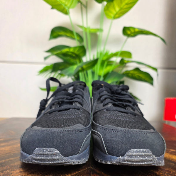 Nike Air Max 90 Terrascape Triple Black maat 49,5
