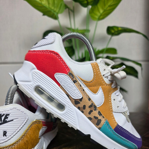 Nike Air Max 90 SE Animal White maat 38,5