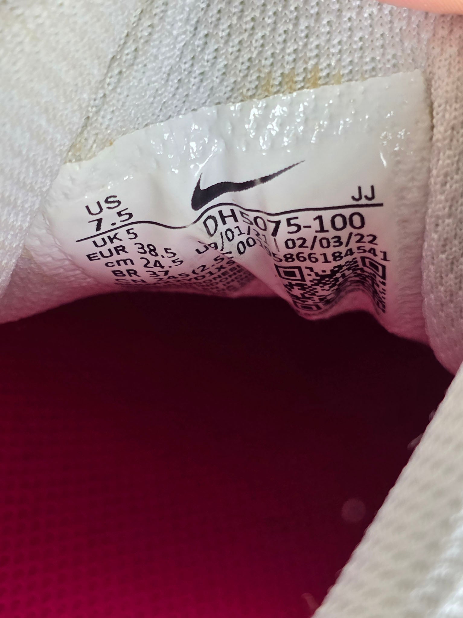 Nike Air Max 90 SE Animal White maat 38,5