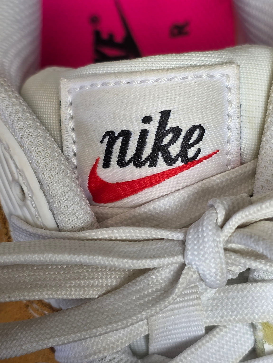 Nike Air Max 90 SE Animal White maat 38,5