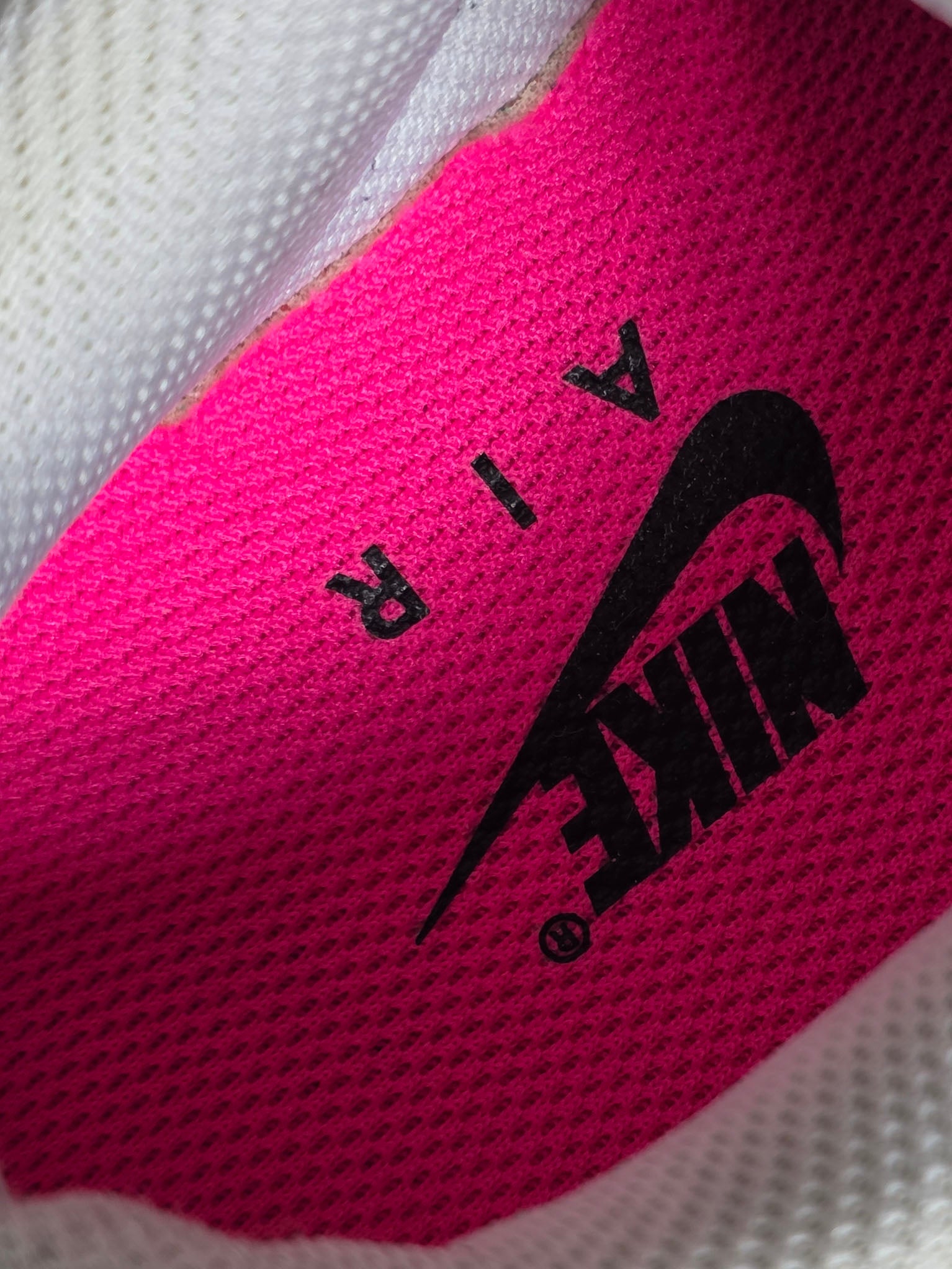 Nike Air Max 90 SE Animal White maat 38,5