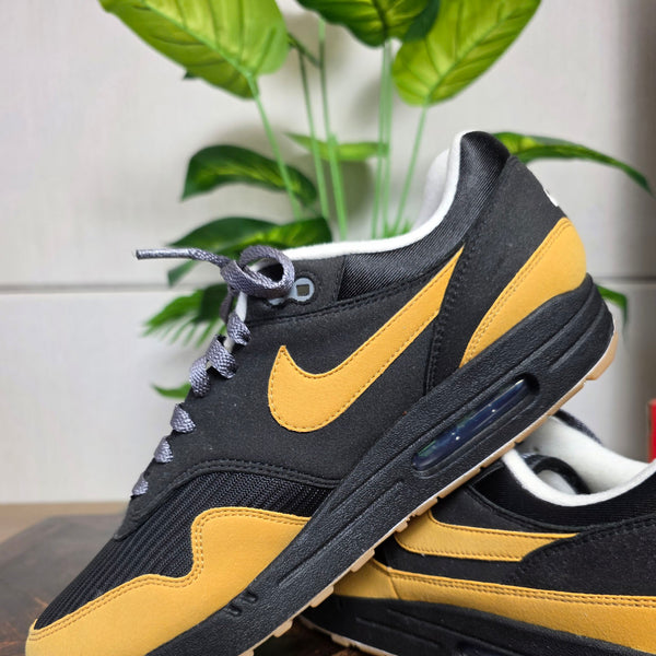 Nike Air Max 1 Black Yellow maat 45