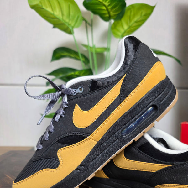 Nike Air Max 1 Black Yellow maat 45