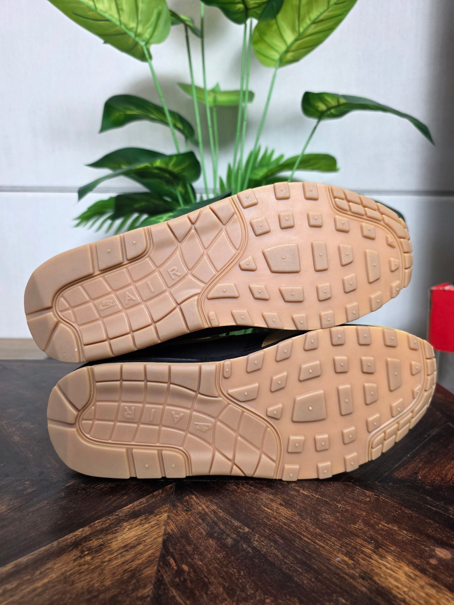 Nike Air Max 1 Black Yellow maat 45