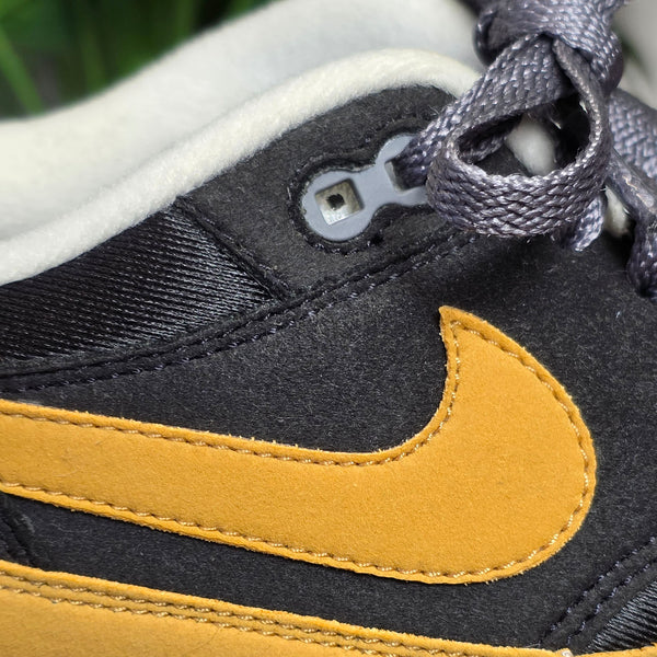 Nike Air Max 1 Black Yellow maat 45