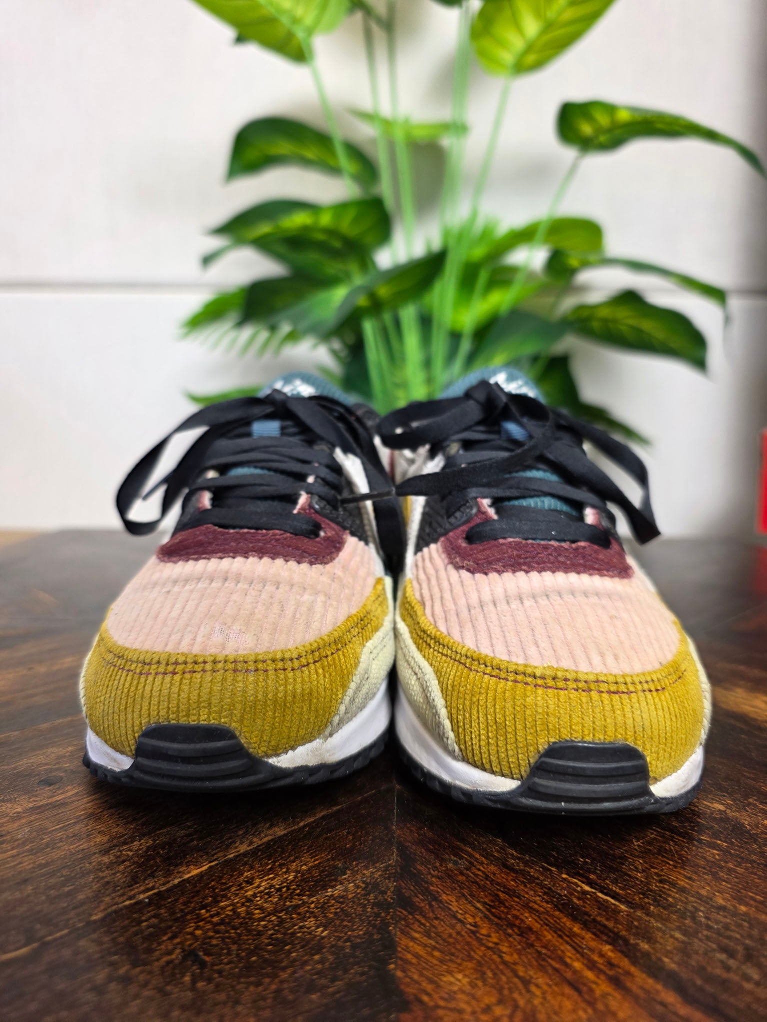 Nike Air Max 90 Multi Corduroy maat 40