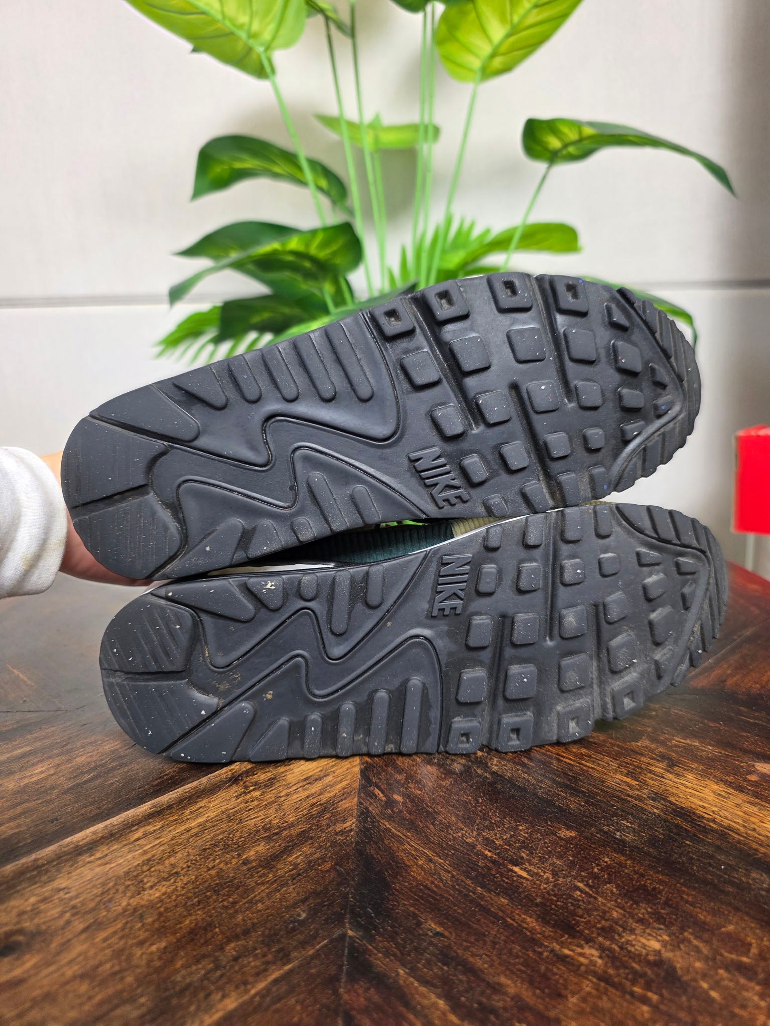 Nike Air Max 90 Multi Corduroy maat 40