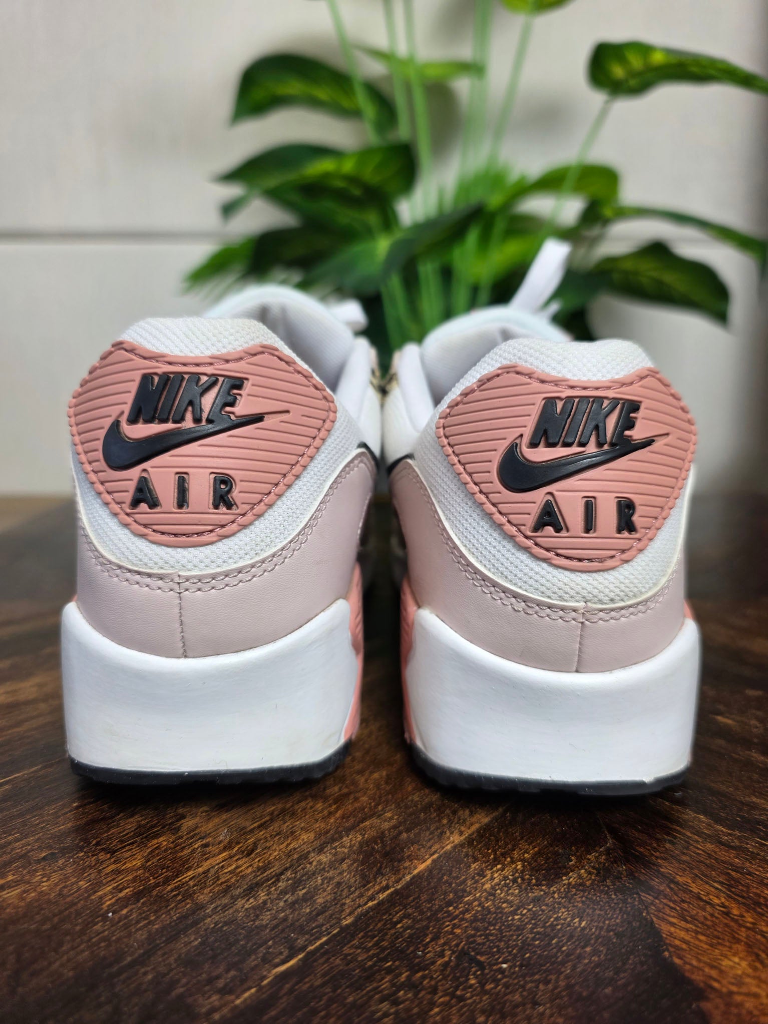 Nike Air Max 90 Leopard Rust Pink maat 42,5