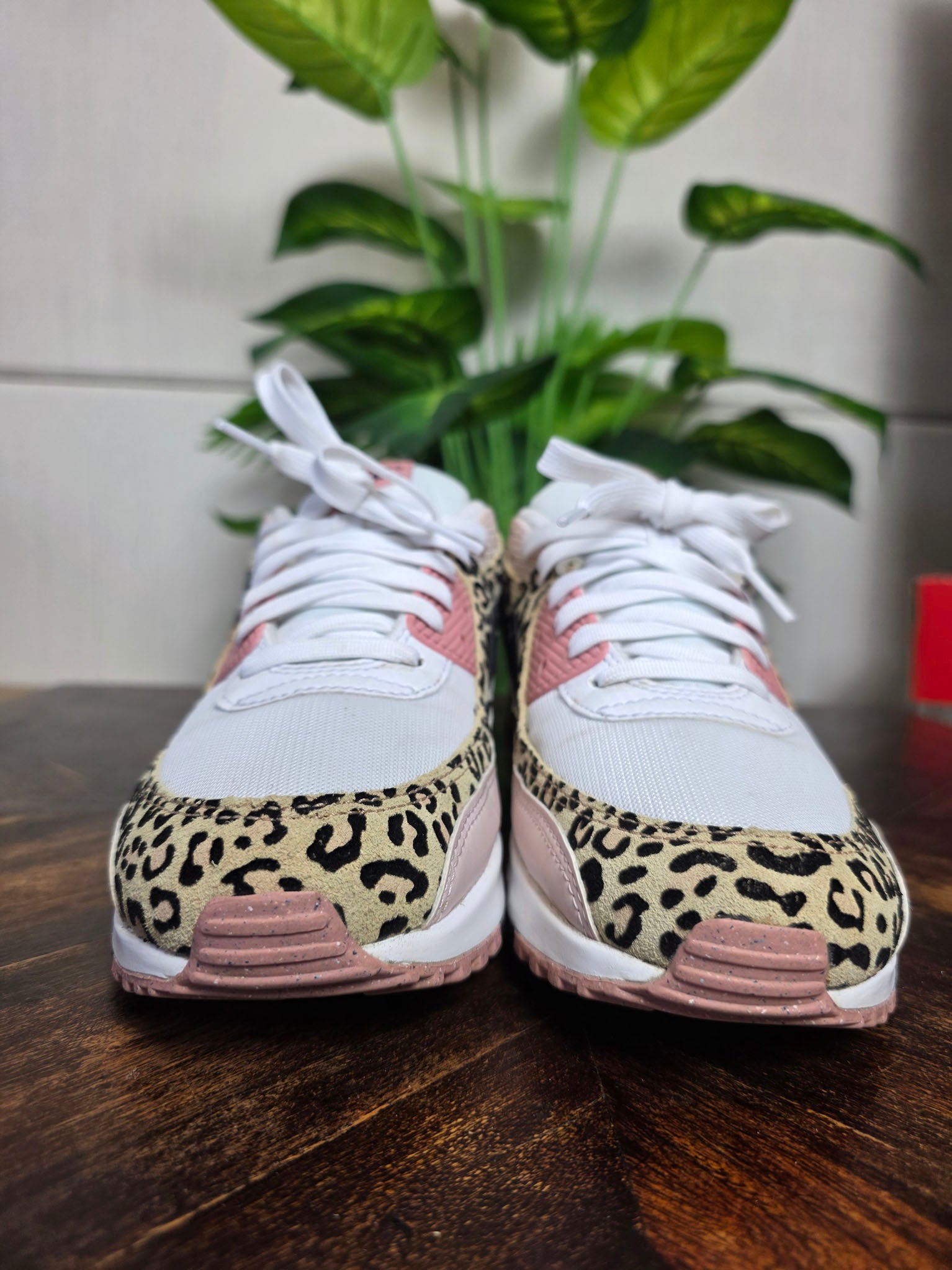 Nike Air Max 90 Leopard Rust Pink maat 42,5