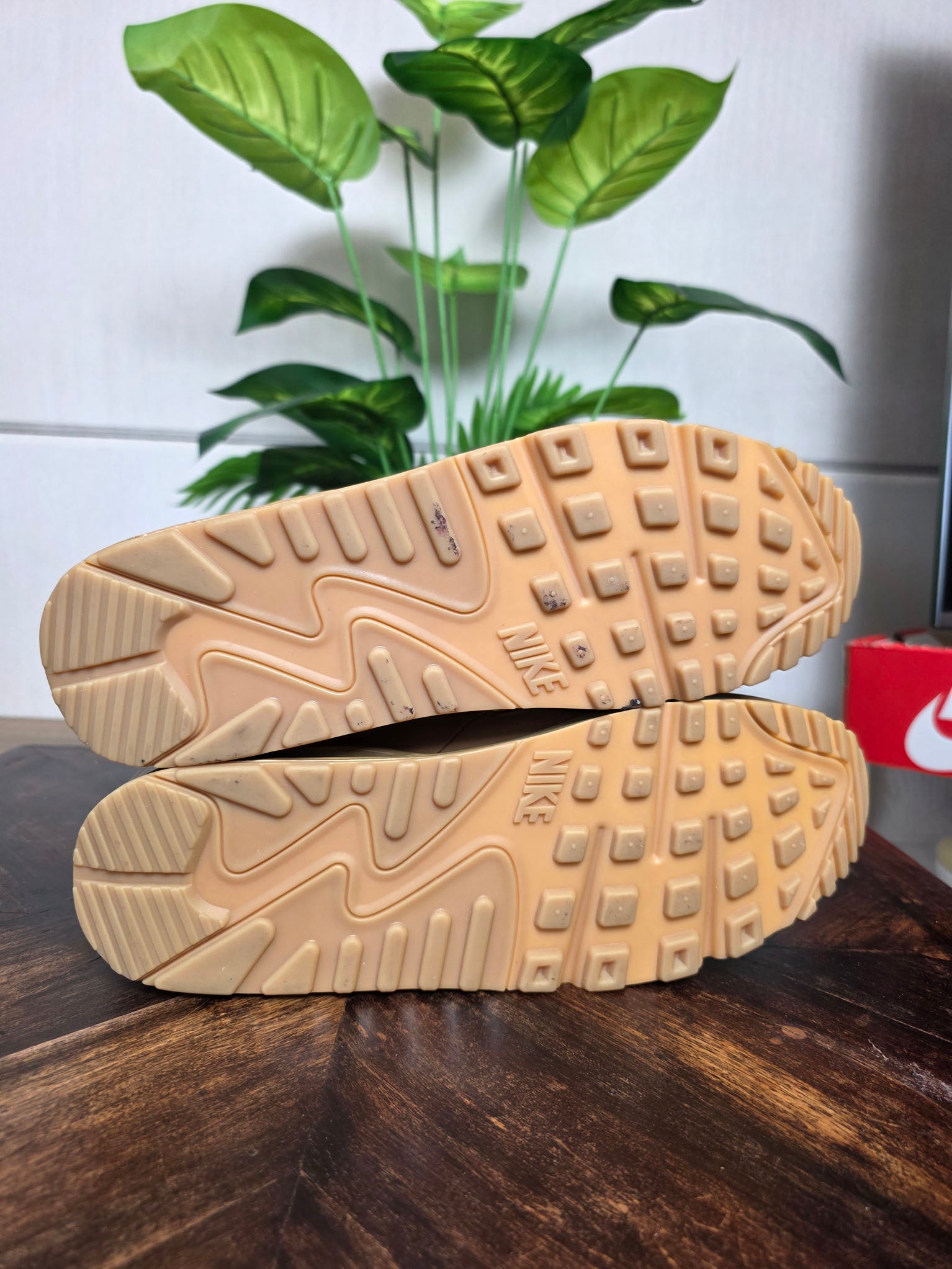 Nike Air Max 90 Wheat maat 46