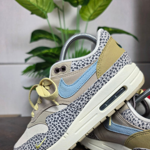 Nike Air Max 1 Safari Cobblestone maat 37,5