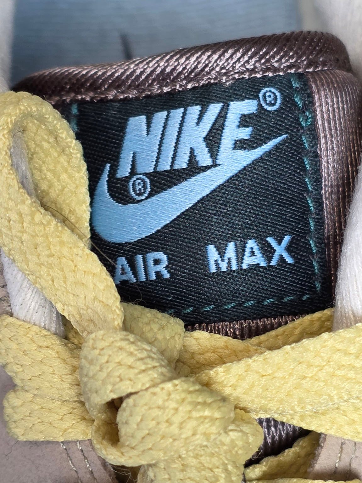 Nike Air Max 1 Safari Cobblestone maat 37,5