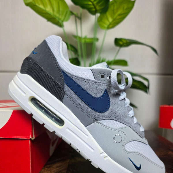 Nike Air Max 1 City Pack London maat 43