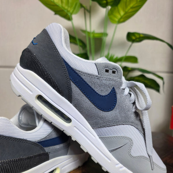 Nike Air Max 1 City Pack London maat 43