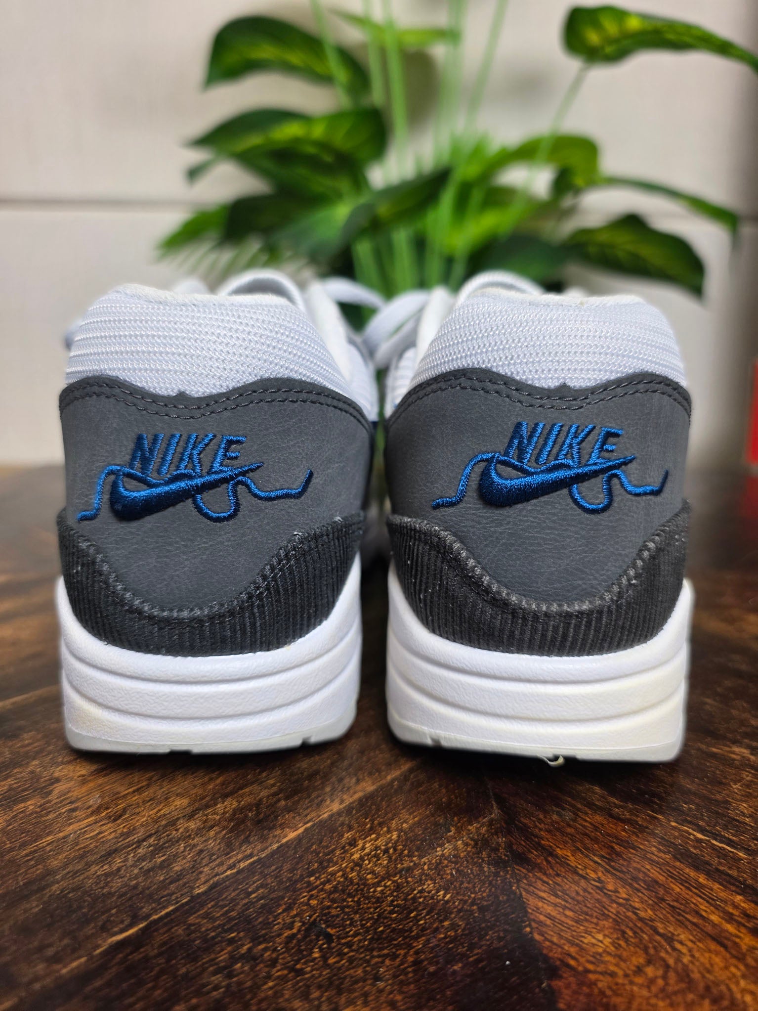 Nike Air Max 1 City Pack London maat 43