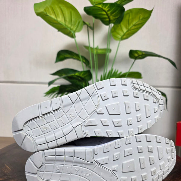 Nike Air Max 1 City Pack London maat 43