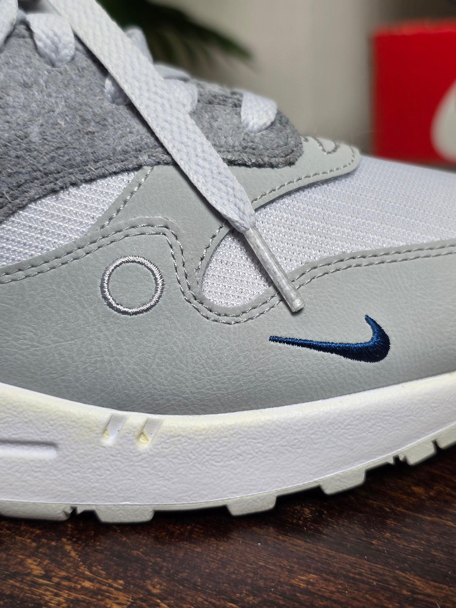 Nike Air Max 1 City Pack London maat 43