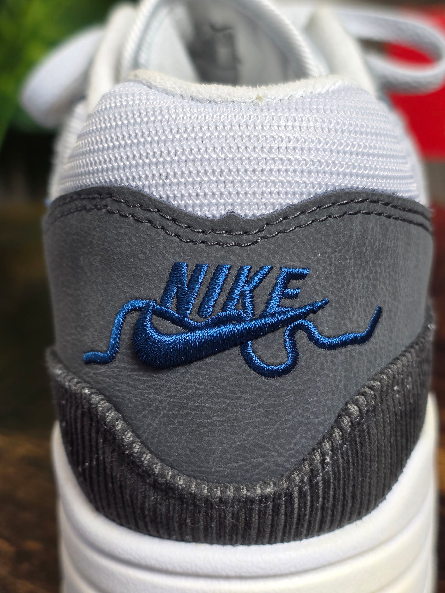 Nike Air Max 1 City Pack London maat 43