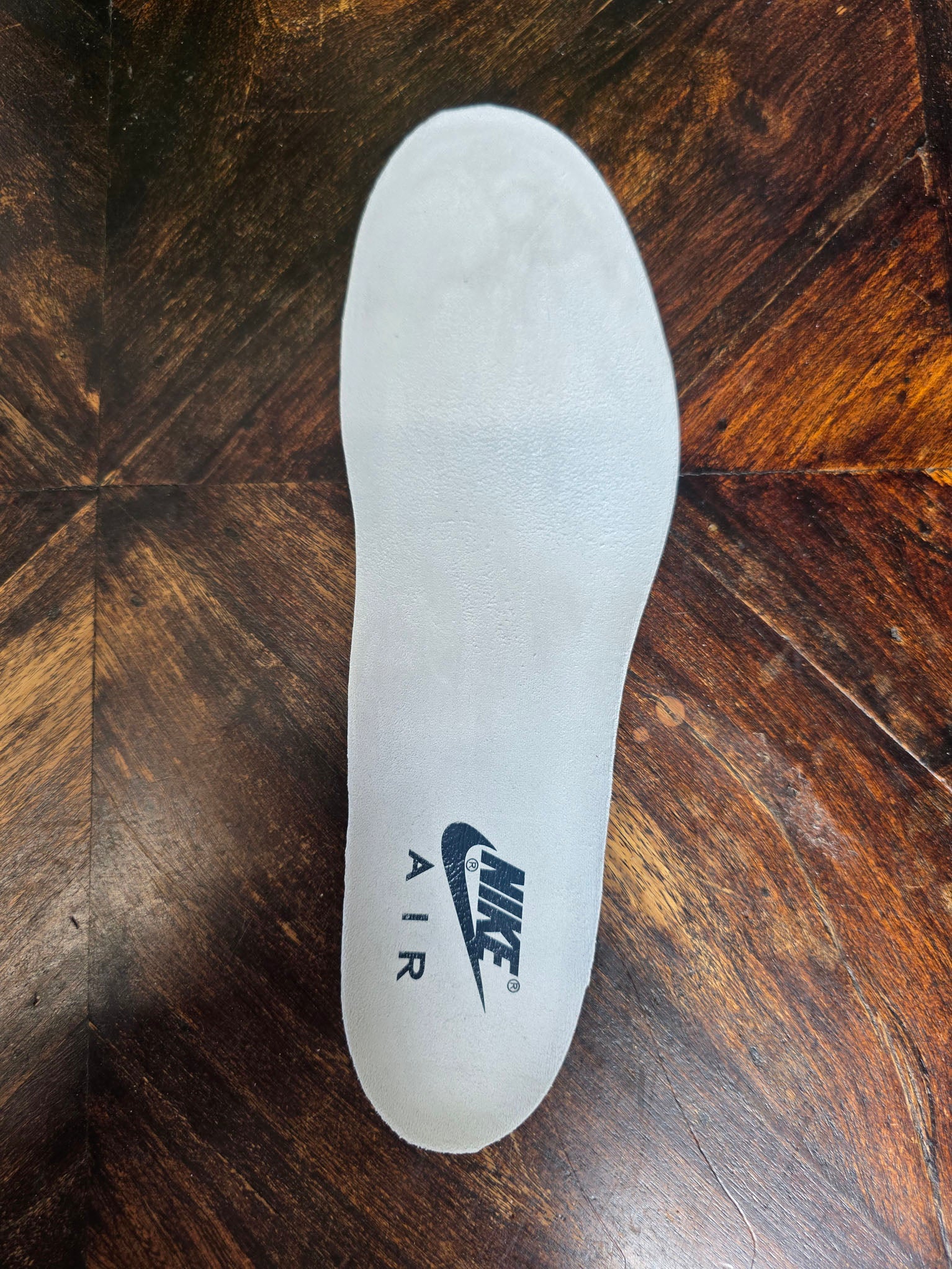 Nike Air Max 1 City Pack London maat 43