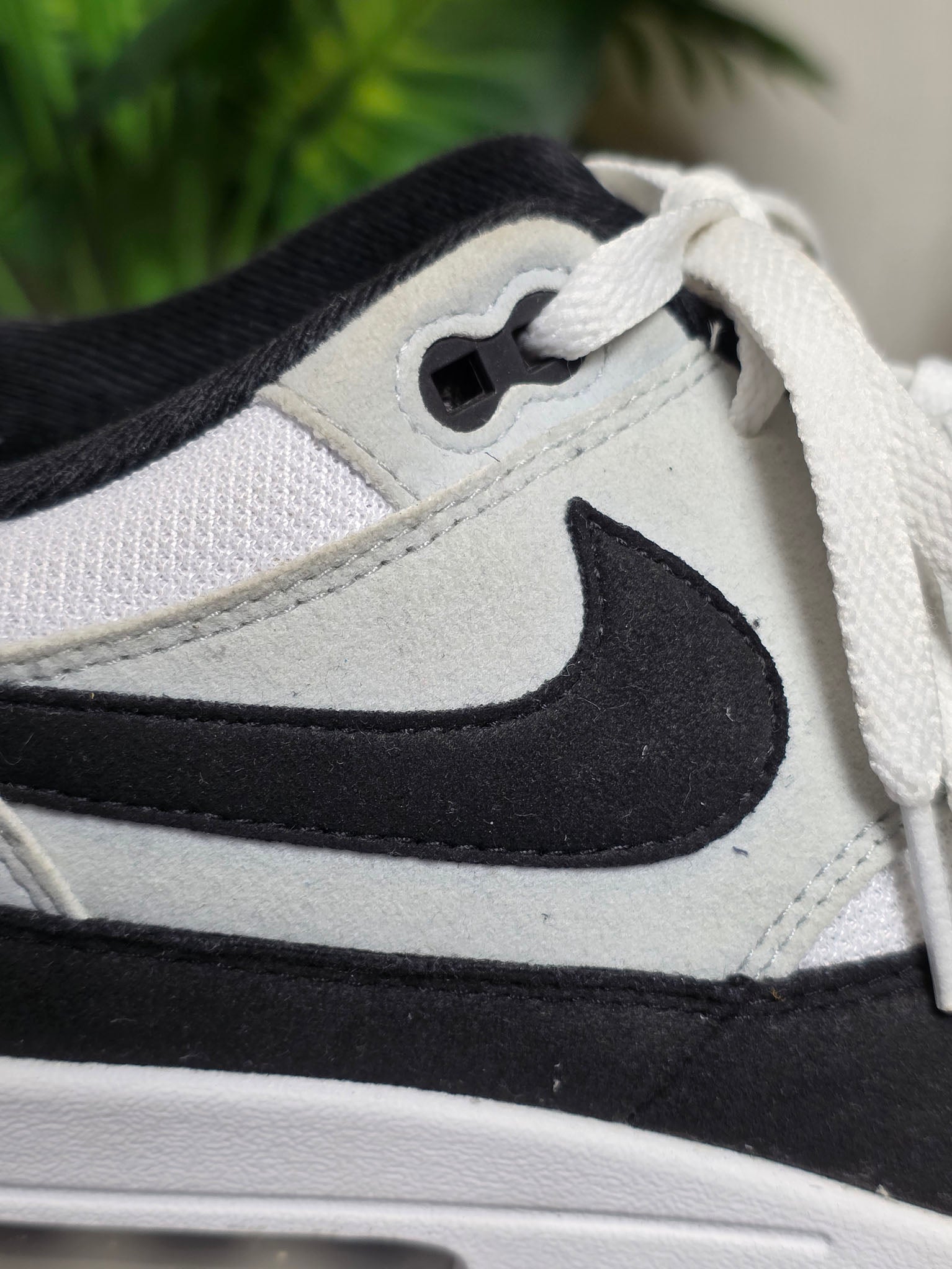 Nike Air Max 1 Black White maat 47