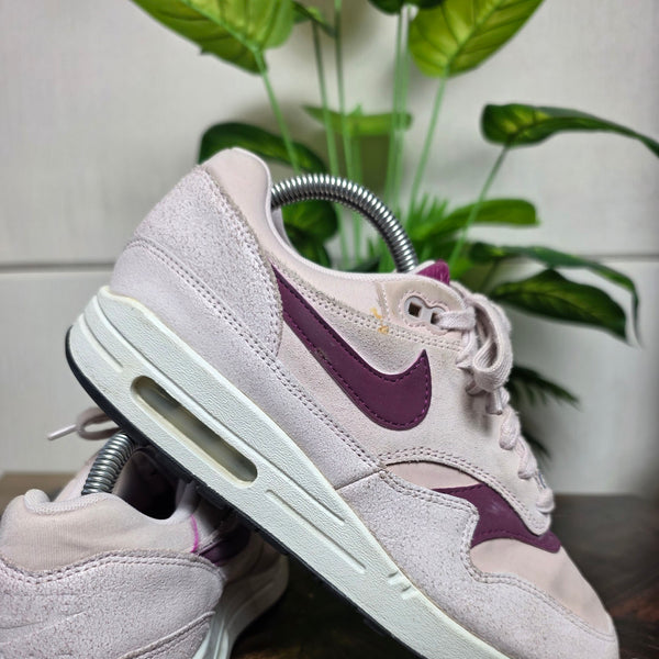 Nike Air Max 1 Barely Rose True Berry maat 40