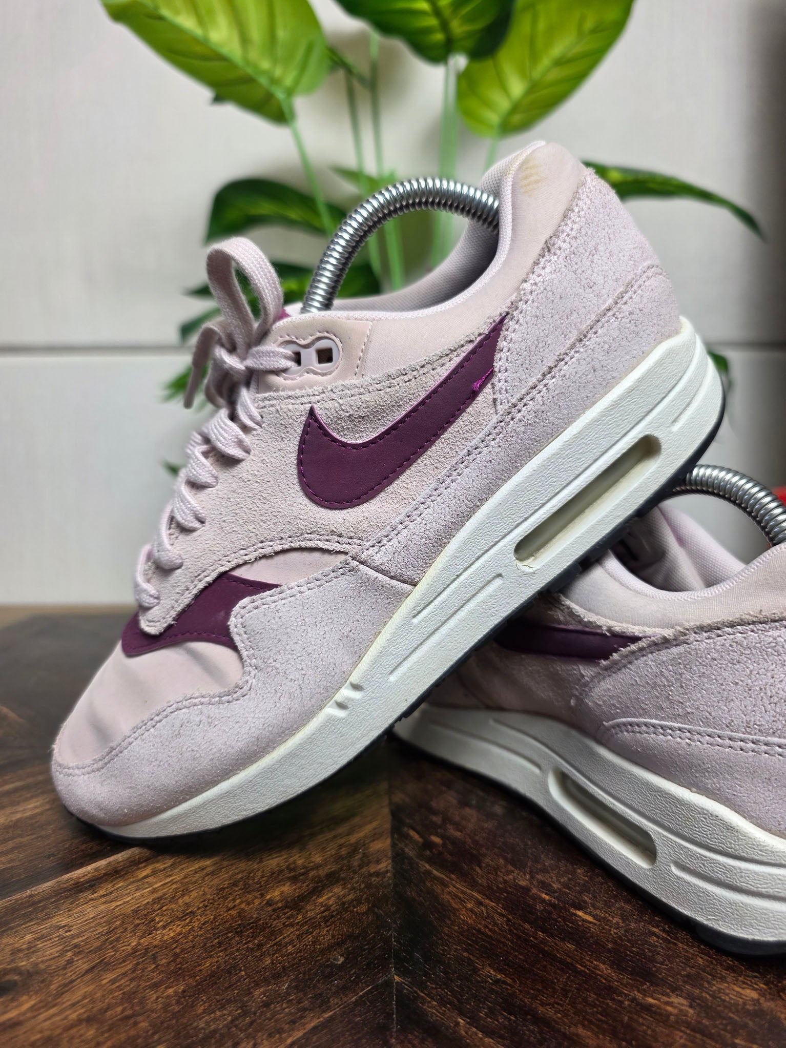 Nike Air Max 1 Barely Rose True Berry maat 40