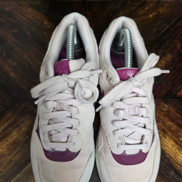 Nike Air Max 1 Barely Rose True Berry maat 40