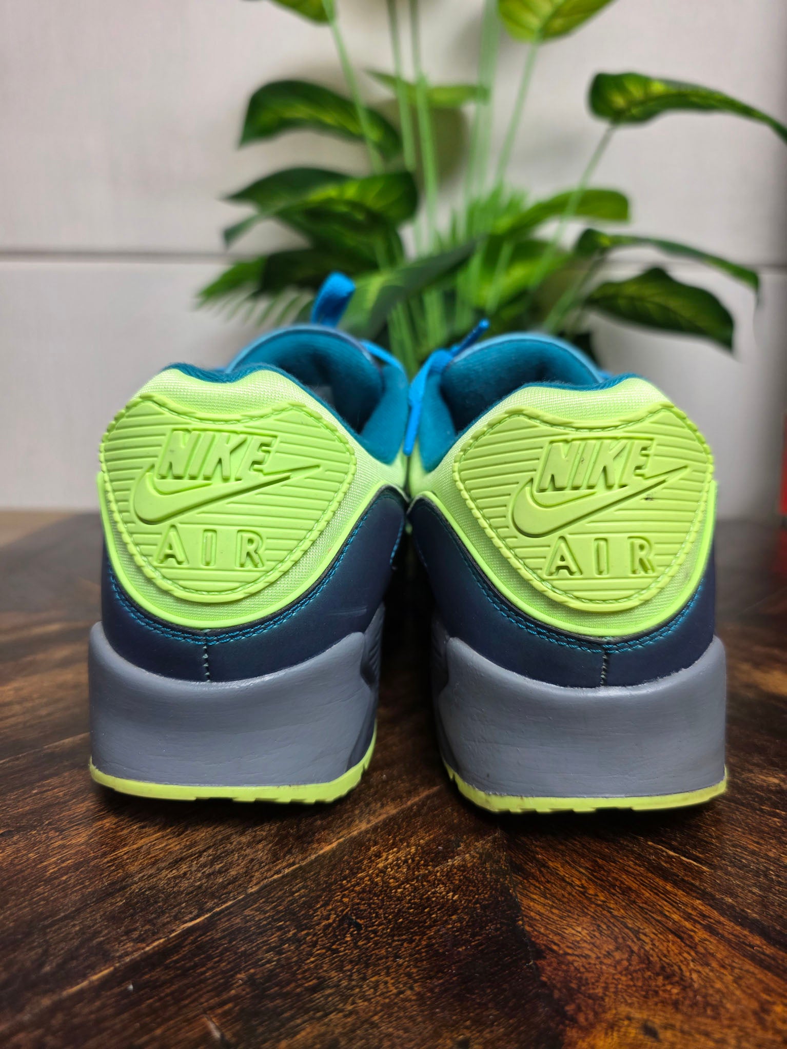 Nike Air Max 90 Blue Volt maat 45