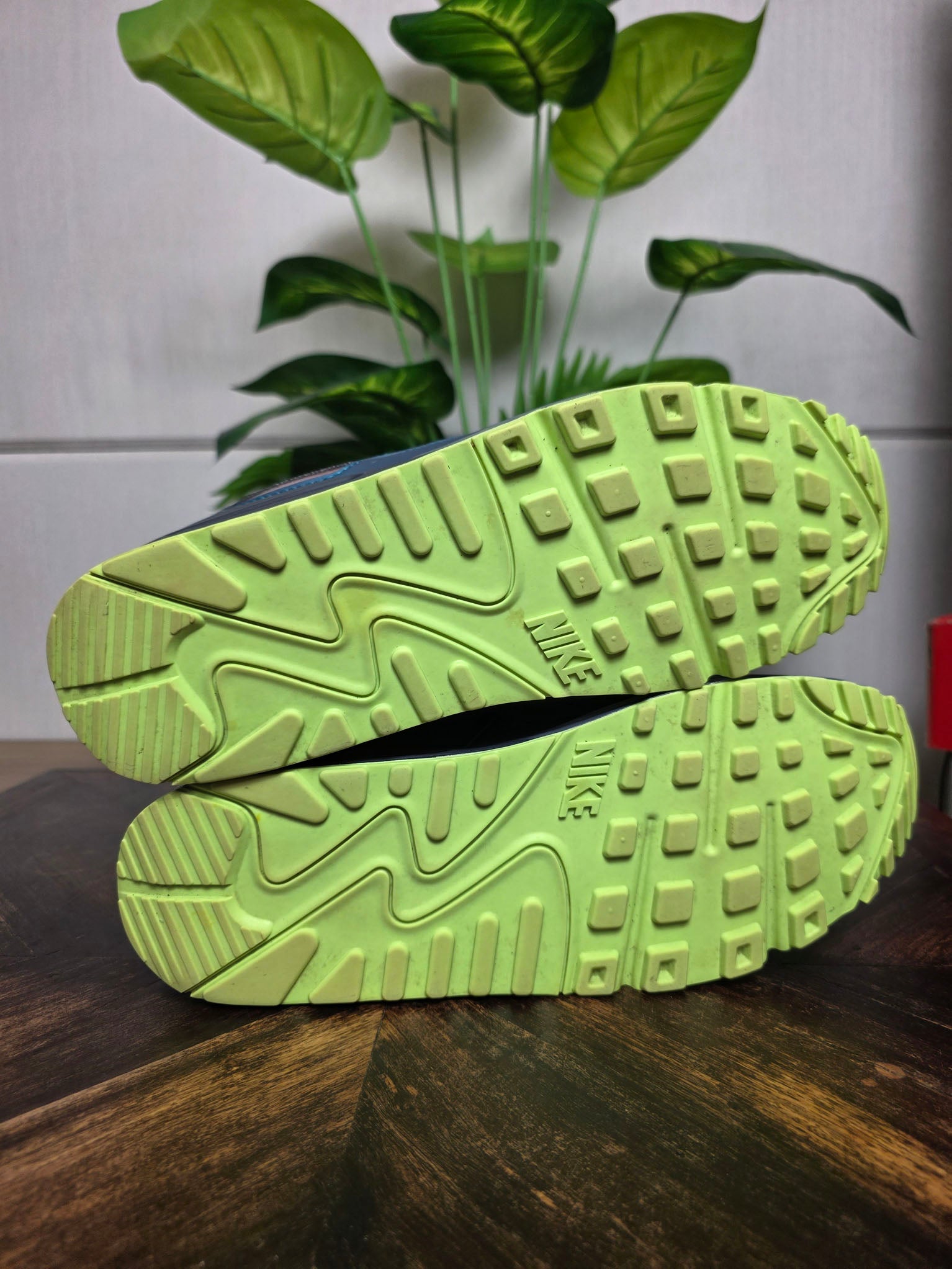 Nike Air Max 90 Blue Volt maat 45