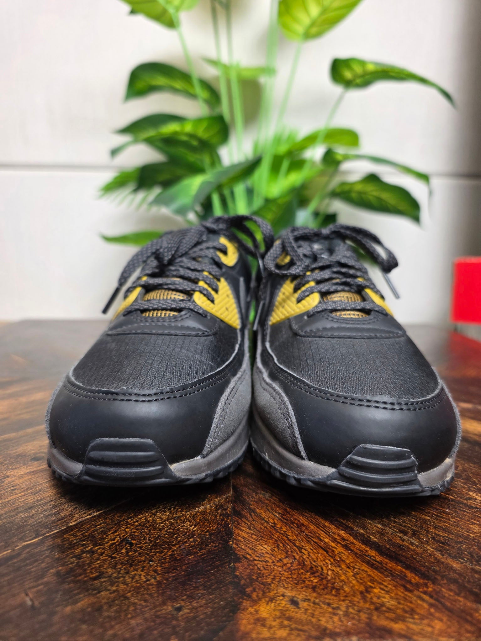 Nike Air Max 90 Black Bronzine maat 45,5