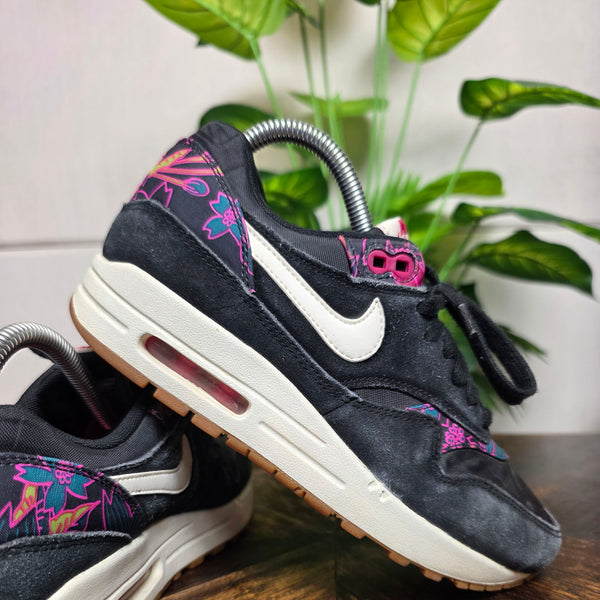 Nike Air Max 1 Aloha Black maat 37,5