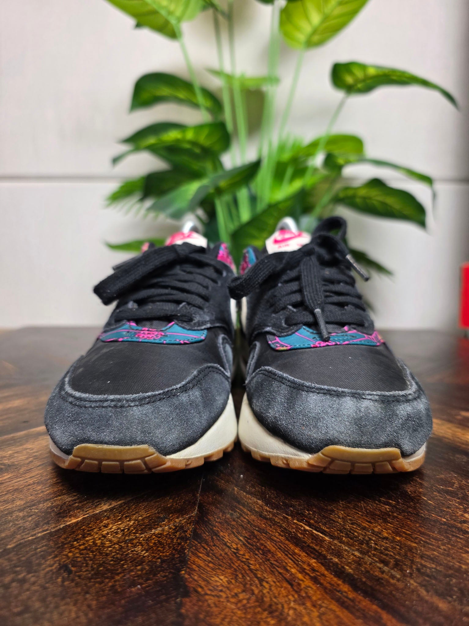 Nike Air Max 1 Aloha Black maat 37,5