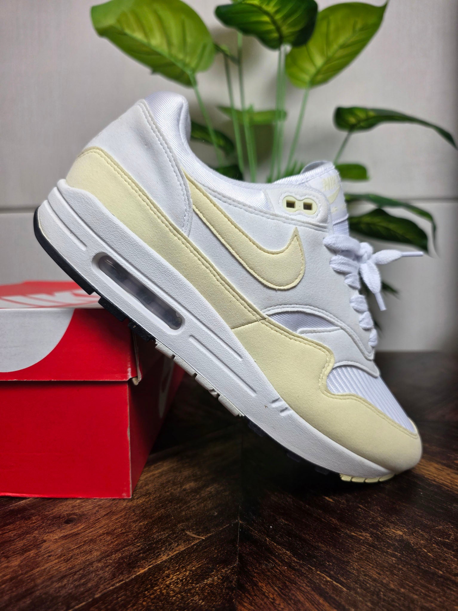 Nike Air Max 1 White Alabaster maat 44