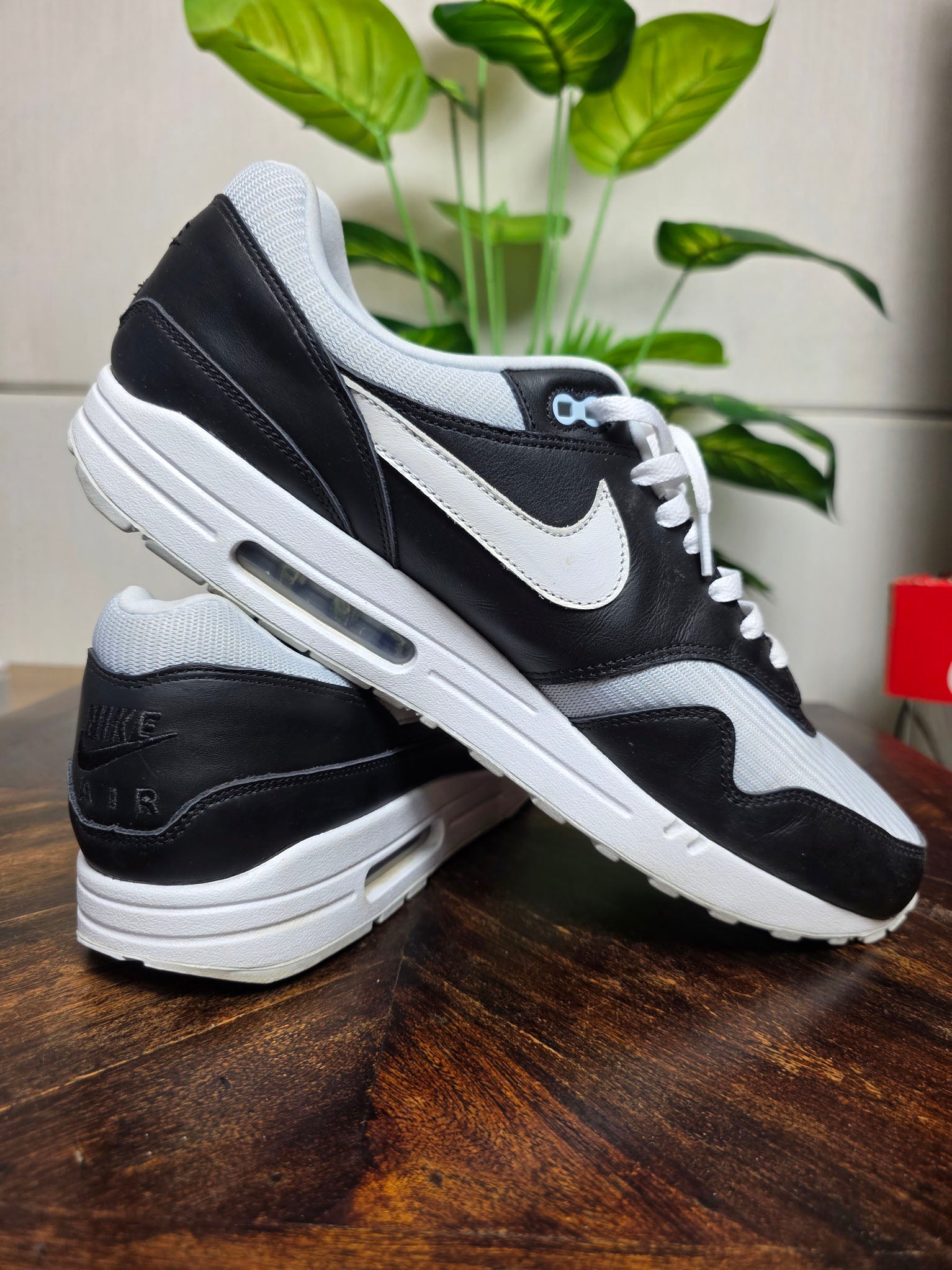 Nike Air Max 1 Black White maat 50