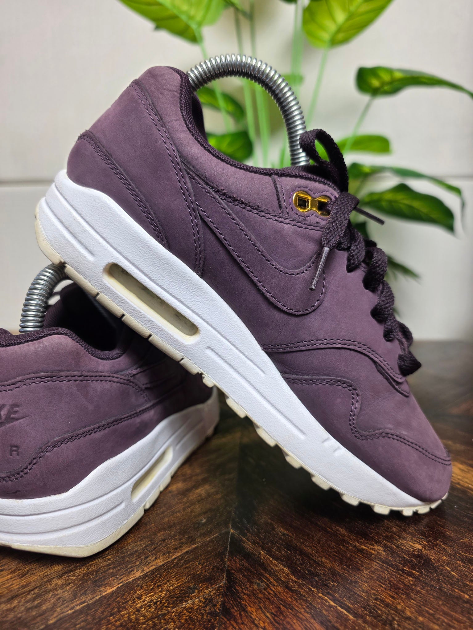 Nike Air Max 1 Premium Port Wine maat 37,5