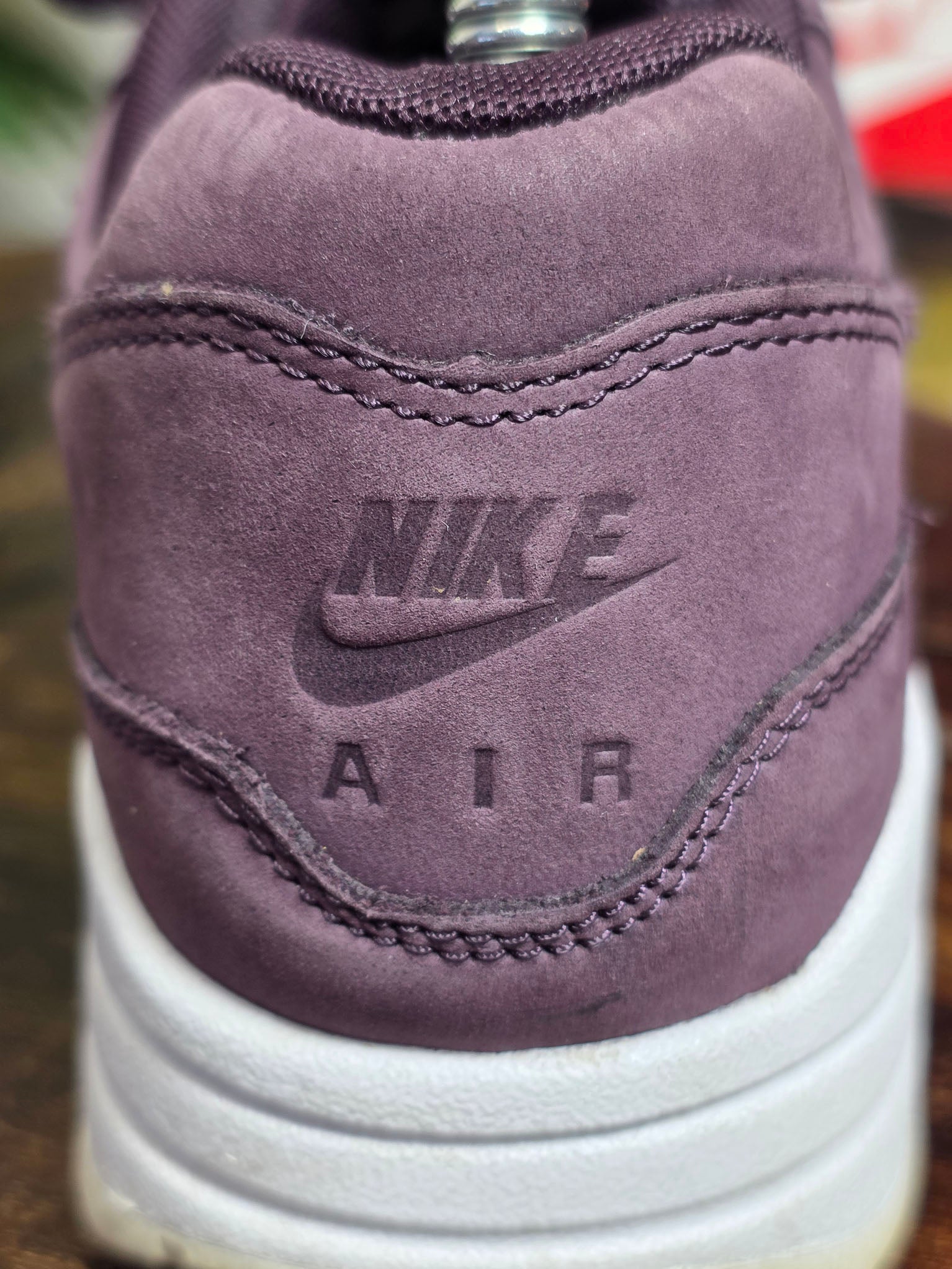 Nike Air Max 1 Premium Port Wine maat 37,5