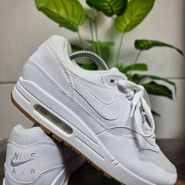Nike Air Max 1 White Gum Sole maat 42,5