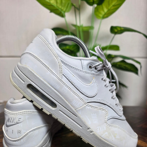 Nike Air Max 1 LX Grey maat 39