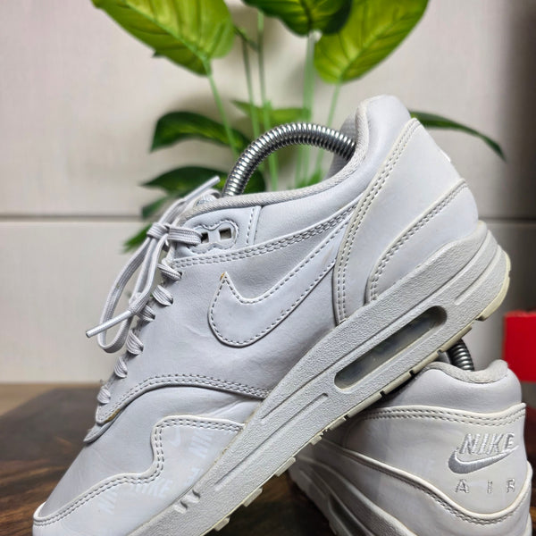 Nike Air Max 1 LX Grey maat 39