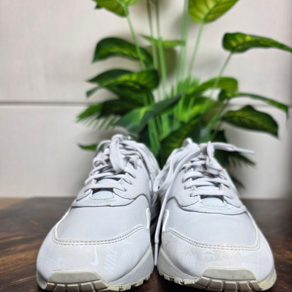 Nike Air Max 1 LX Grey maat 39