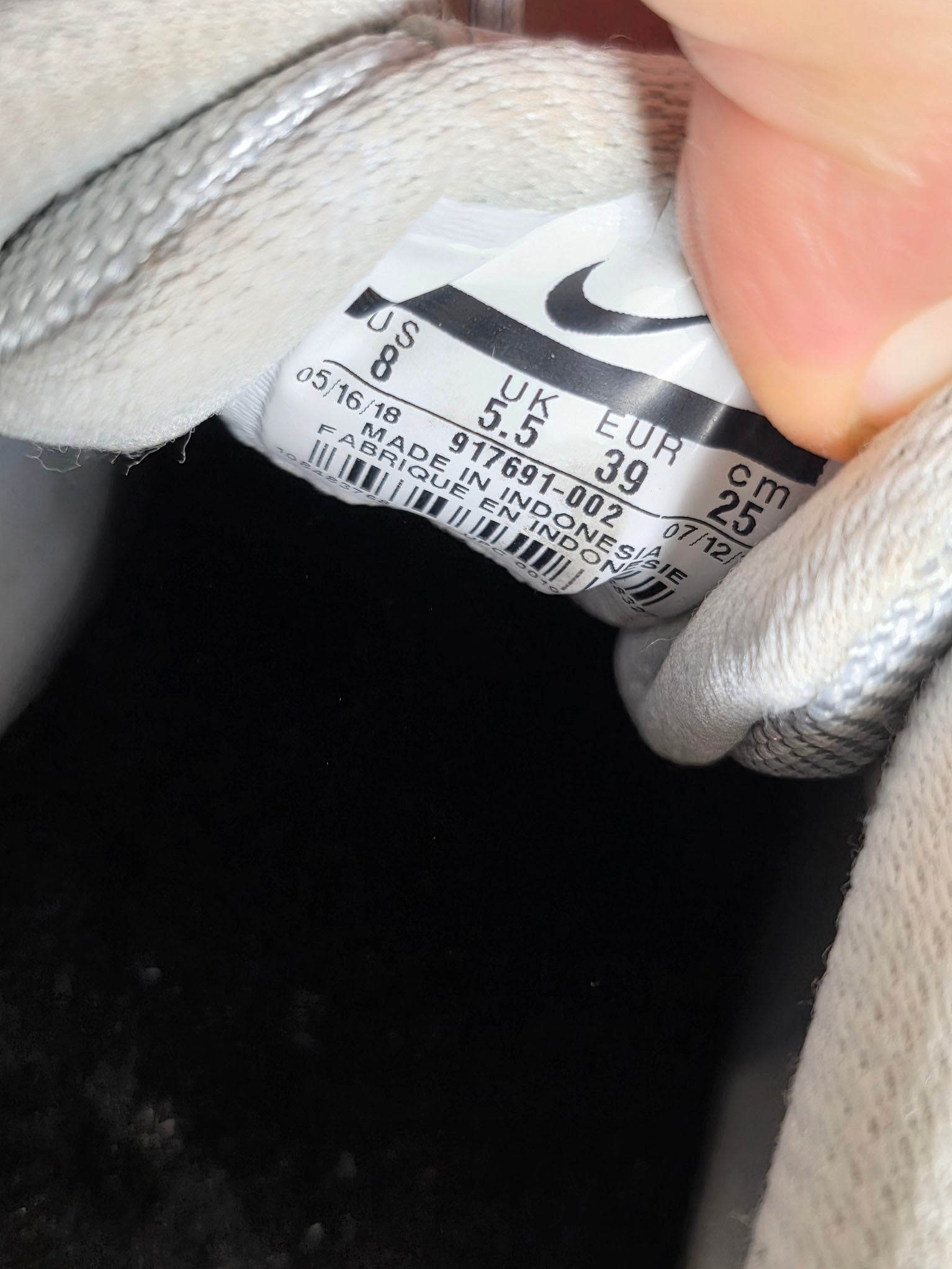 Nike Air Max 1 LX Grey maat 39