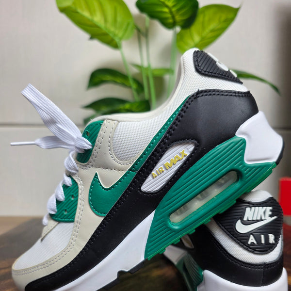 Nike Air Max 90 White Malachite maat 42