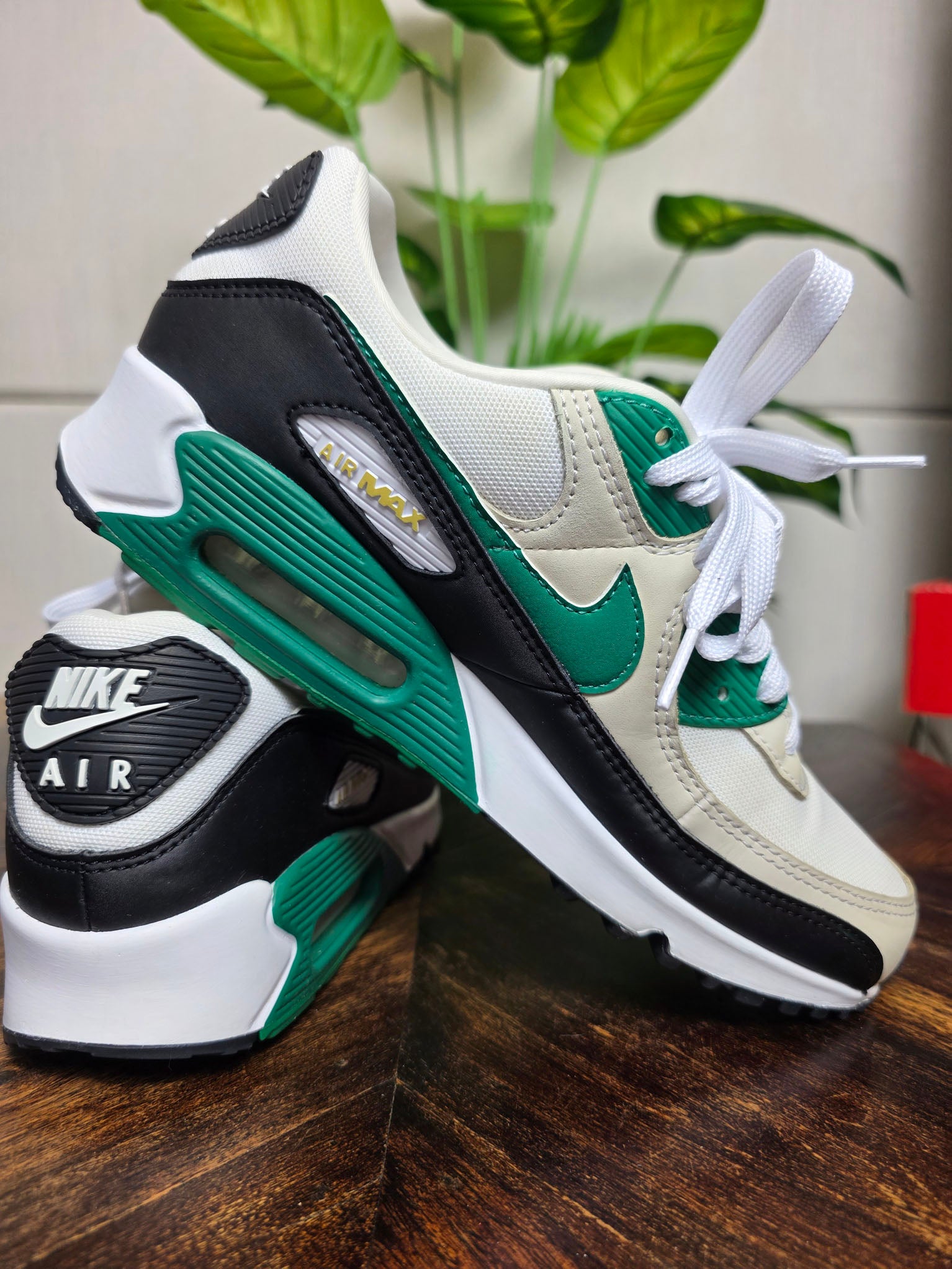 Nike Air Max 90 White Malachite maat 42
