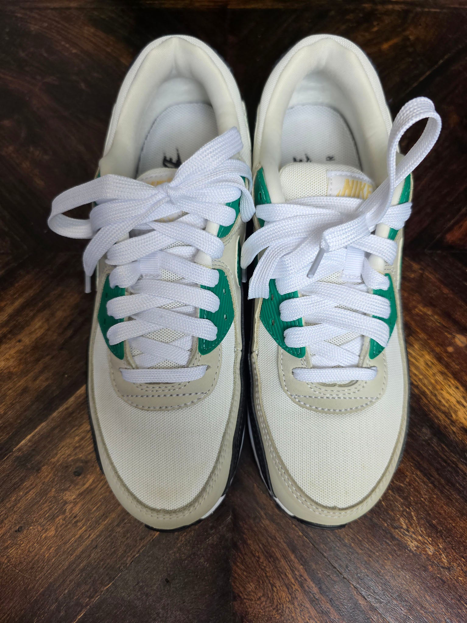 Nike Air Max 90 White Malachite maat 42